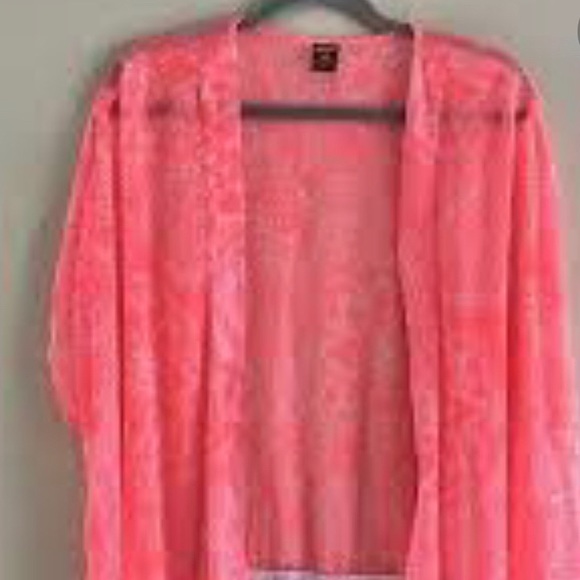 Bright pink sheer kimono or cover up - Picture 7 of 7
